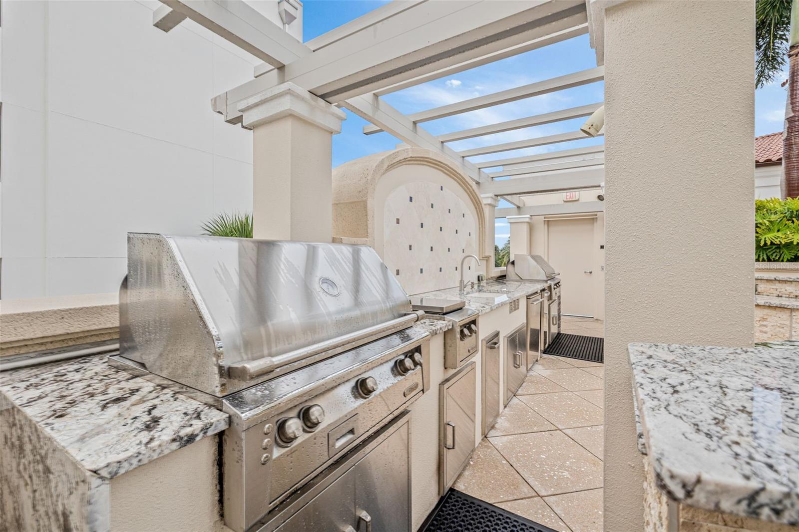 PARKSHORE PLAZA CONDO - Residential Lease