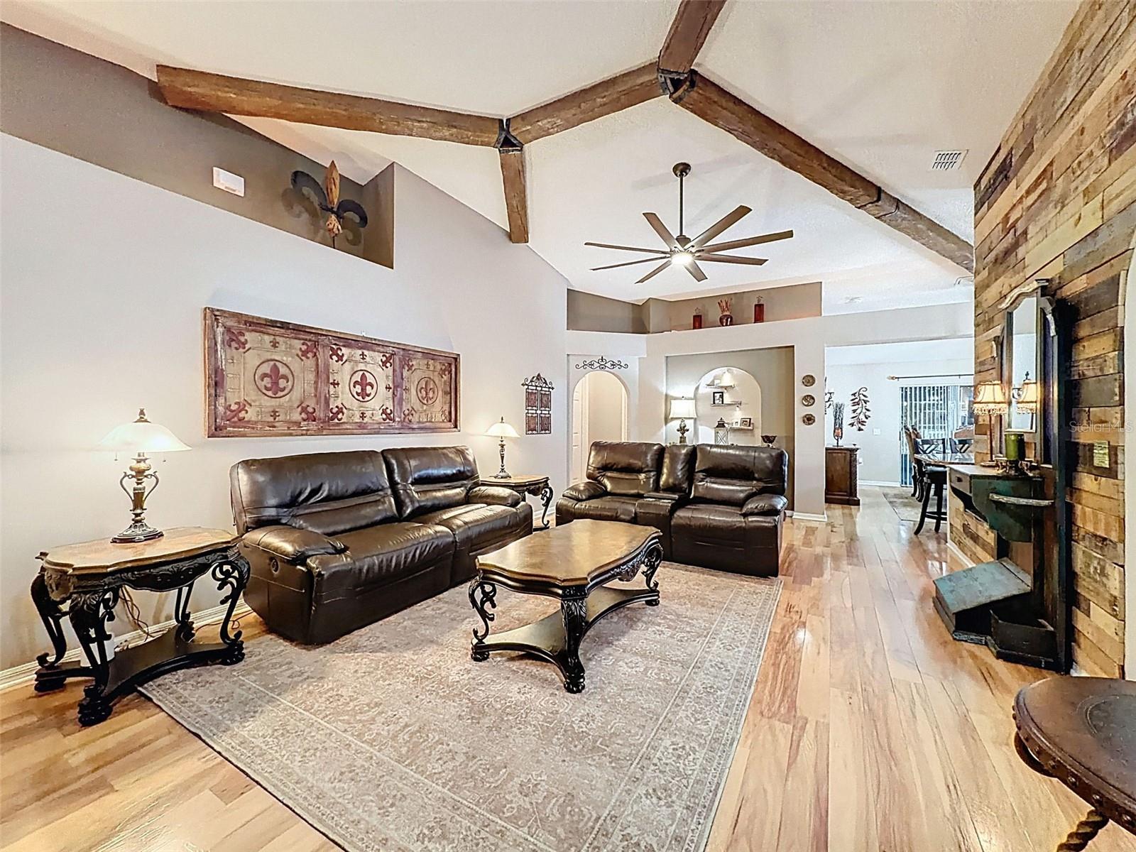 ABERDEEN PH 02 - Residential