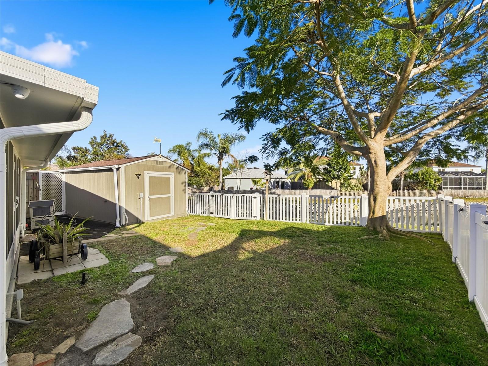 ABERDEEN PH 02 - Residential