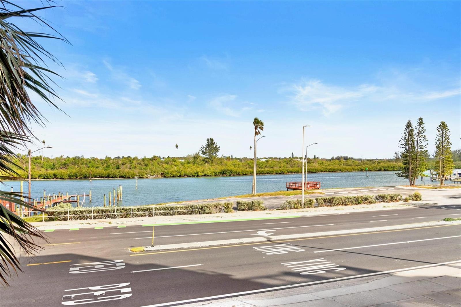 HOLIDAY VILLAS 3 - Residential