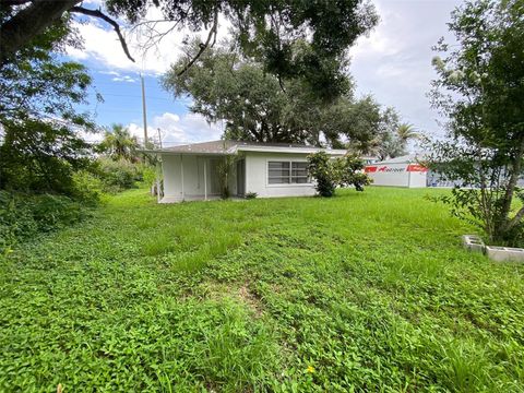 A home in PORT CHARLOTTE