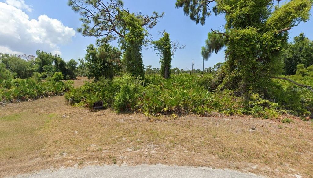 Photo of 13 Bank Court, Placida, FL 33946 (MLS # D6137829)