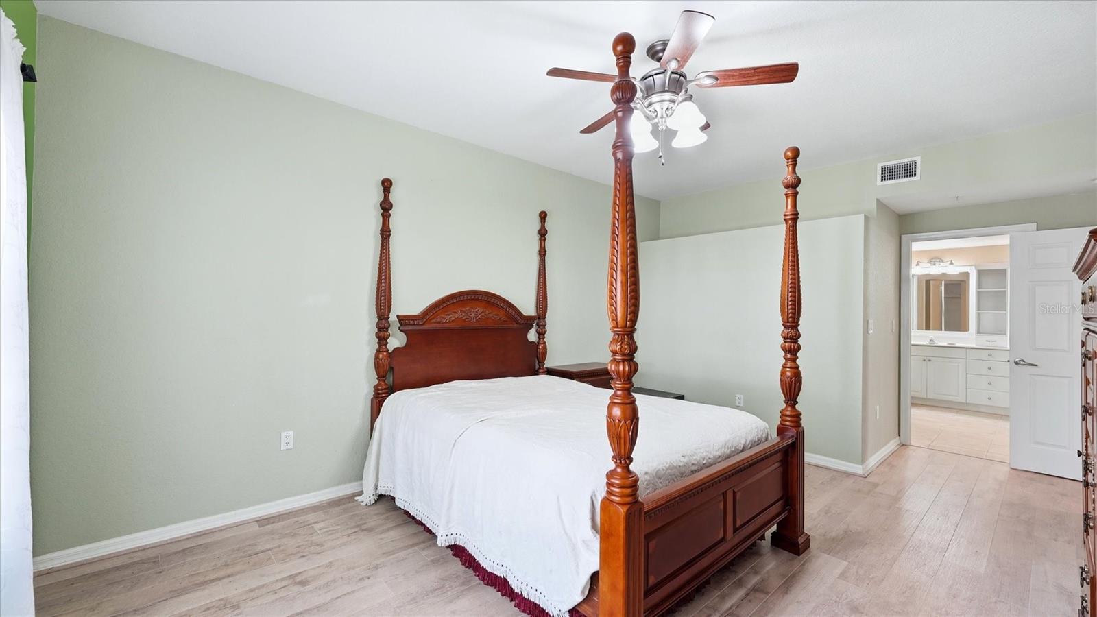 ORCHID COVE - Residential