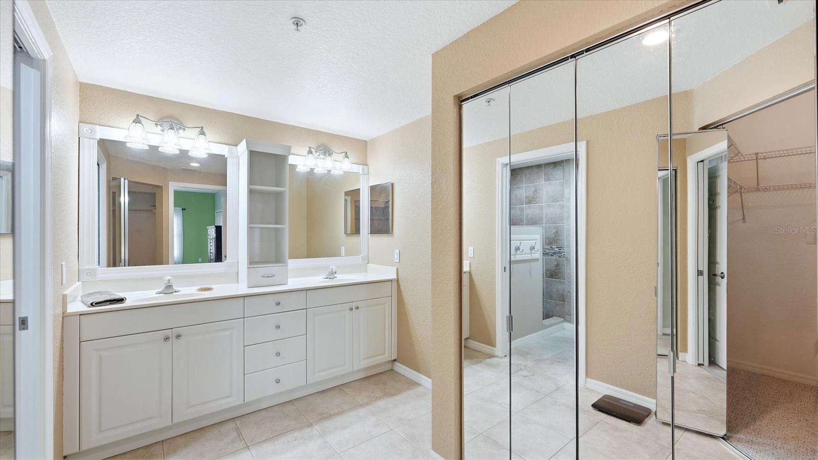 ORCHID COVE - Residential