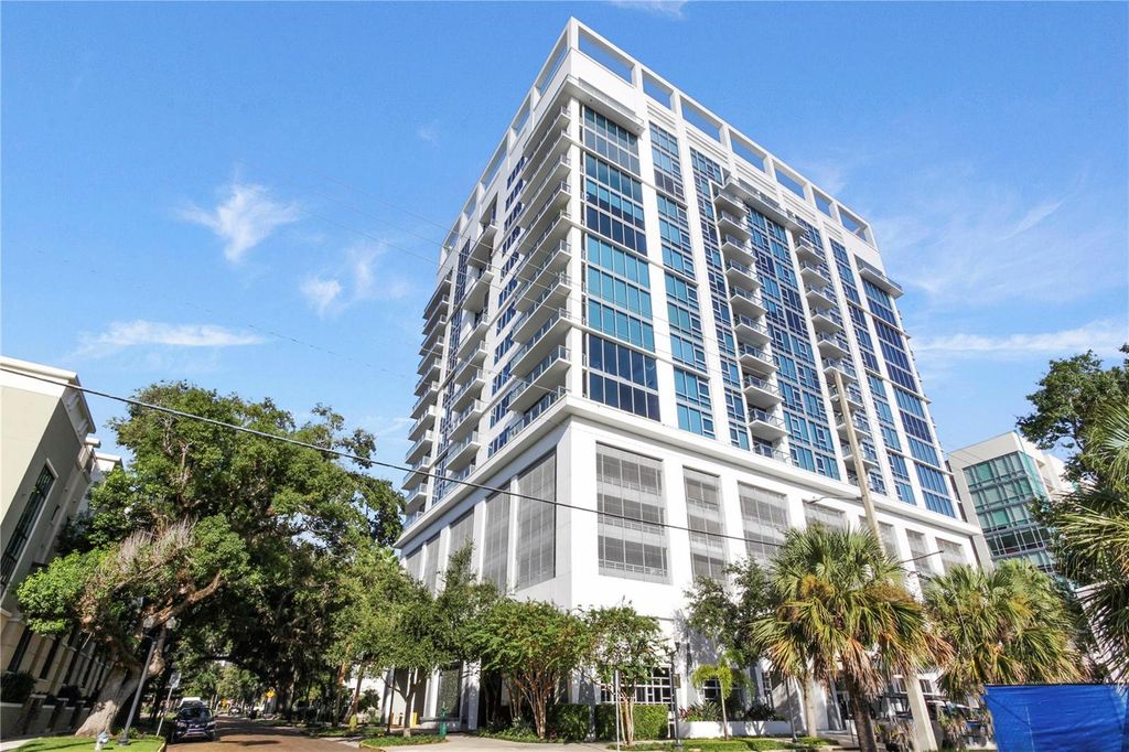 Photo of 260 S Osceola Avenue #1106, Orlando, FL 32801 (MLS # O6396708)