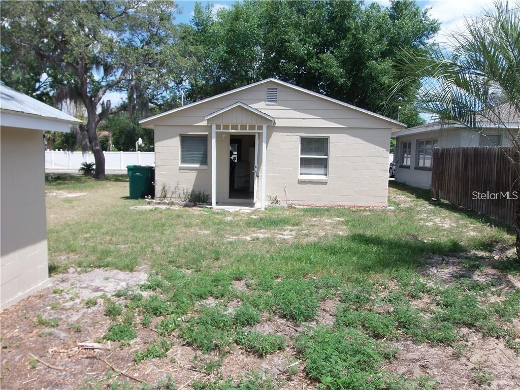 EUSTIS REAUME PARK - Residential Lease