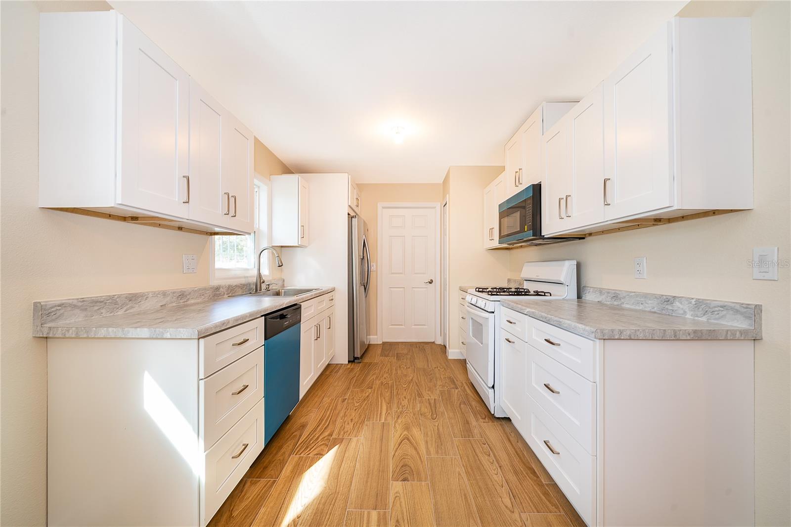 LAKE HARRIET ESTATES - Residential