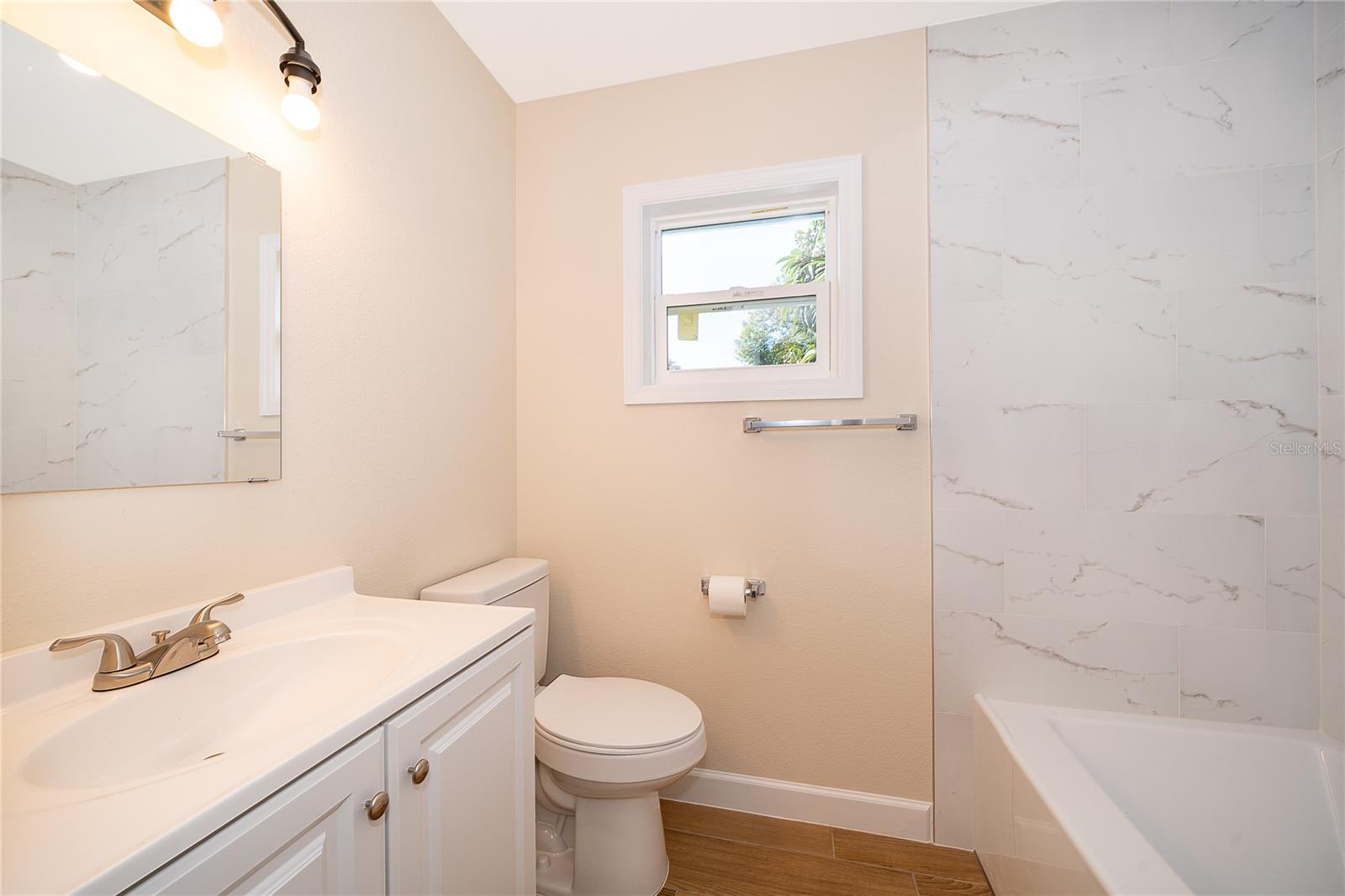 LAKE HARRIET ESTATES - Residential