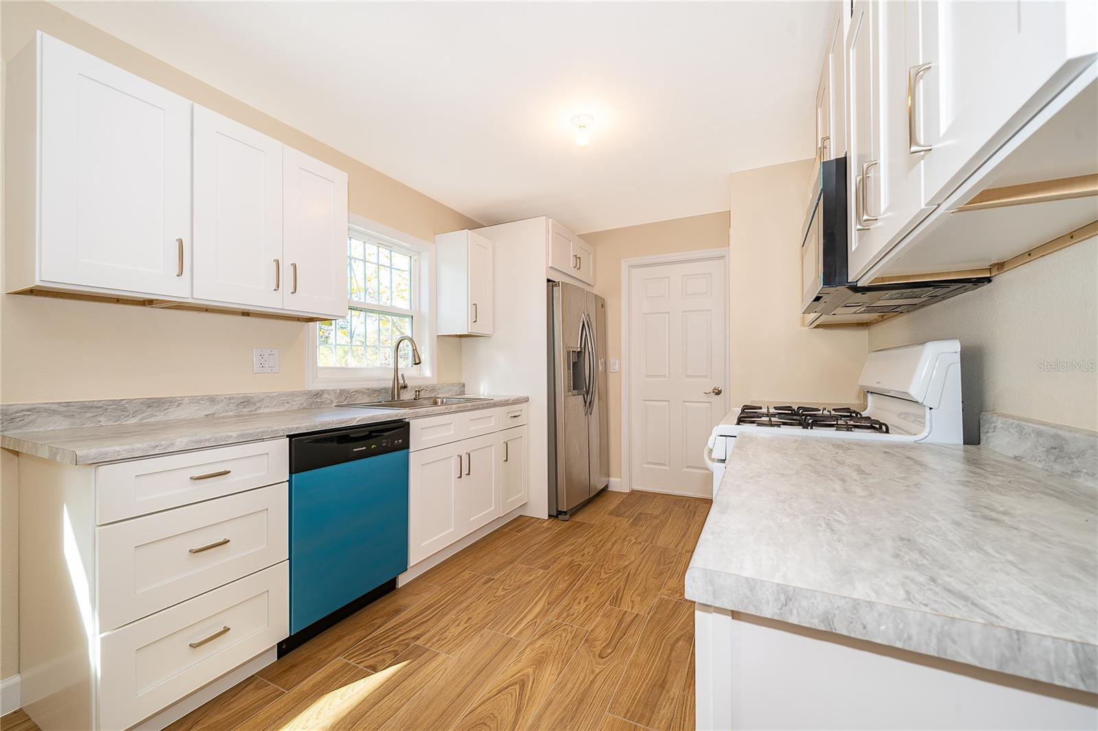 LAKE HARRIET ESTATES - Residential