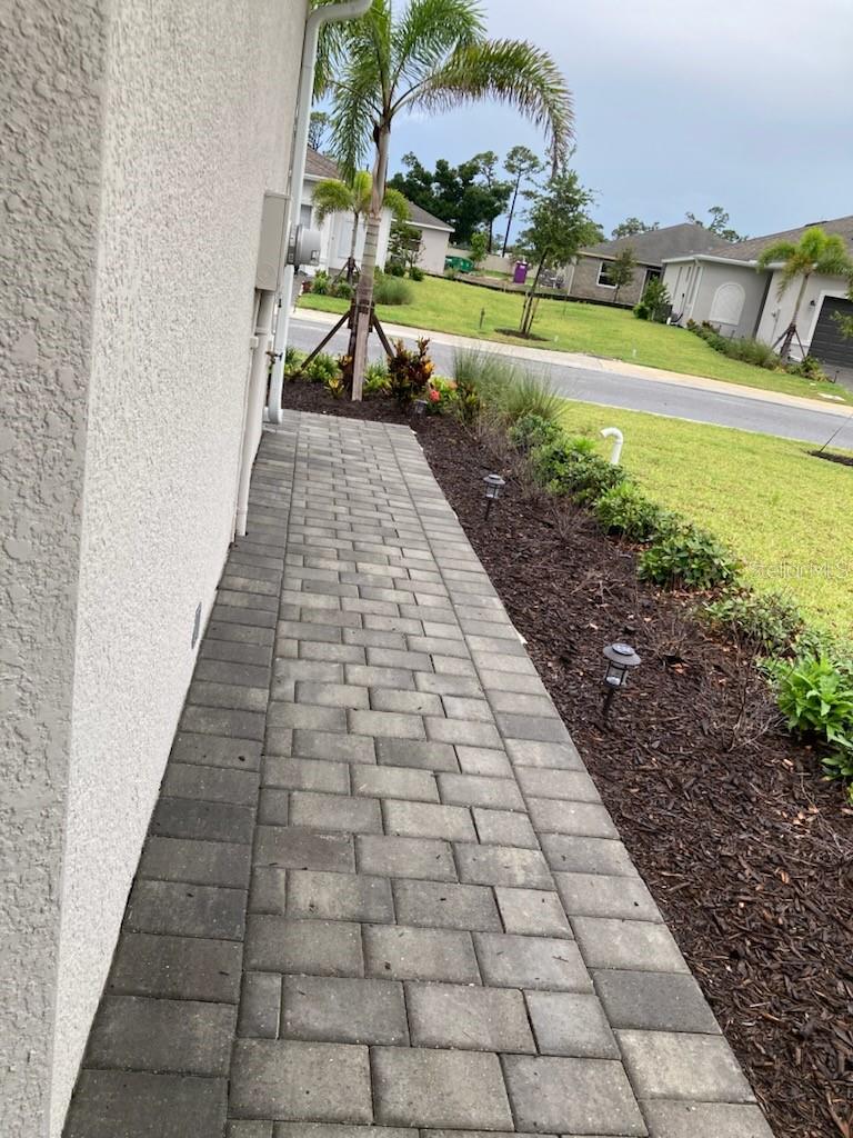 COCO BAY - Residential Lease