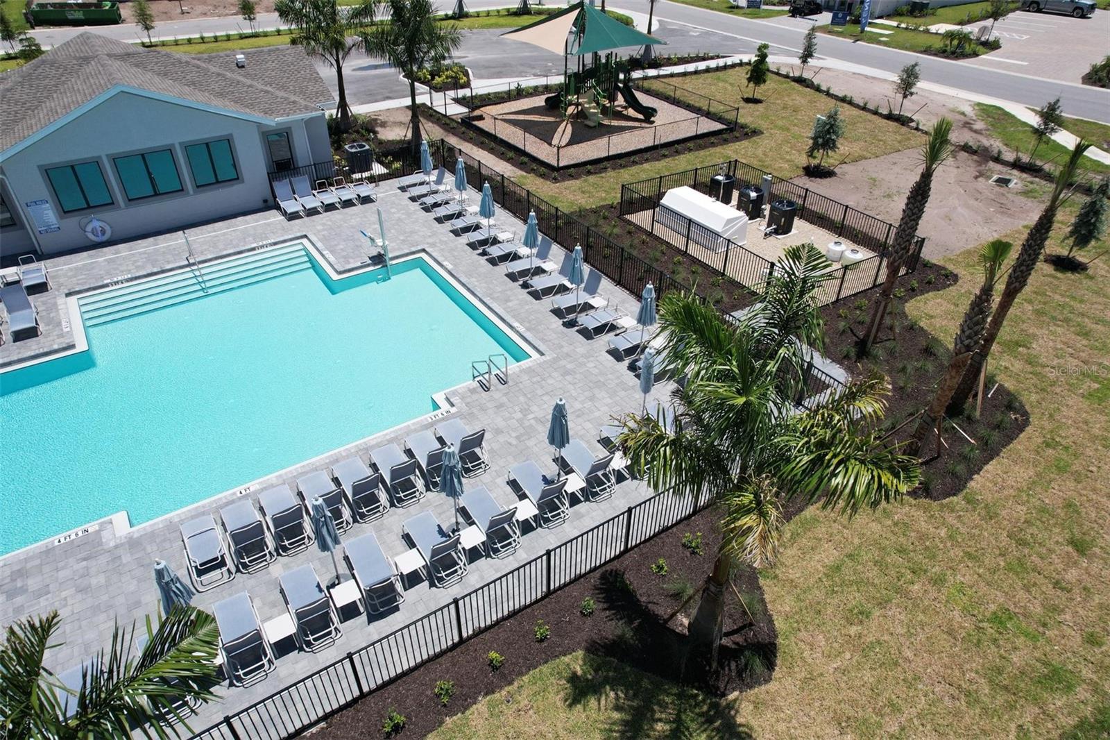 COCO BAY - Residential Lease