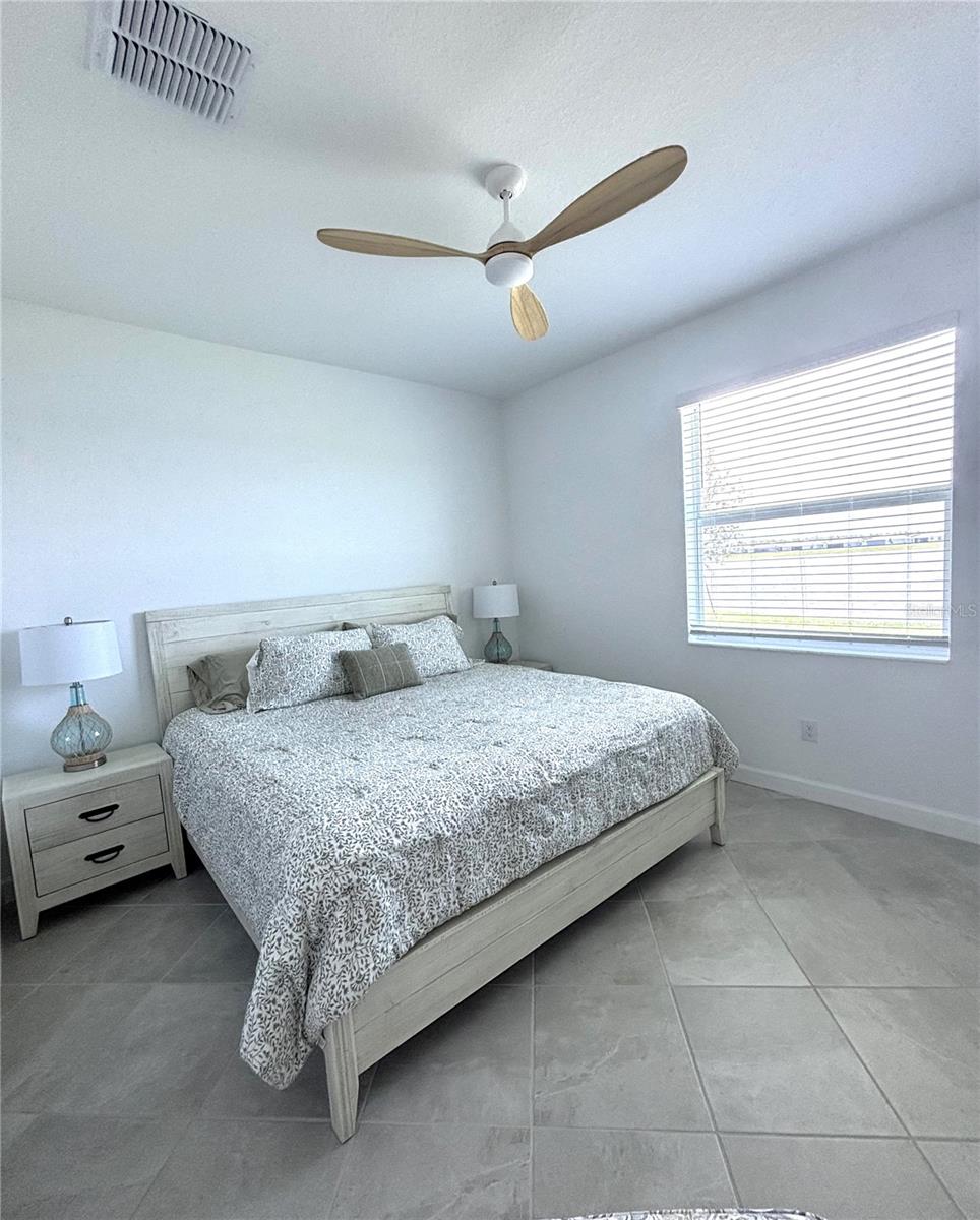 COCO BAY - Residential Lease