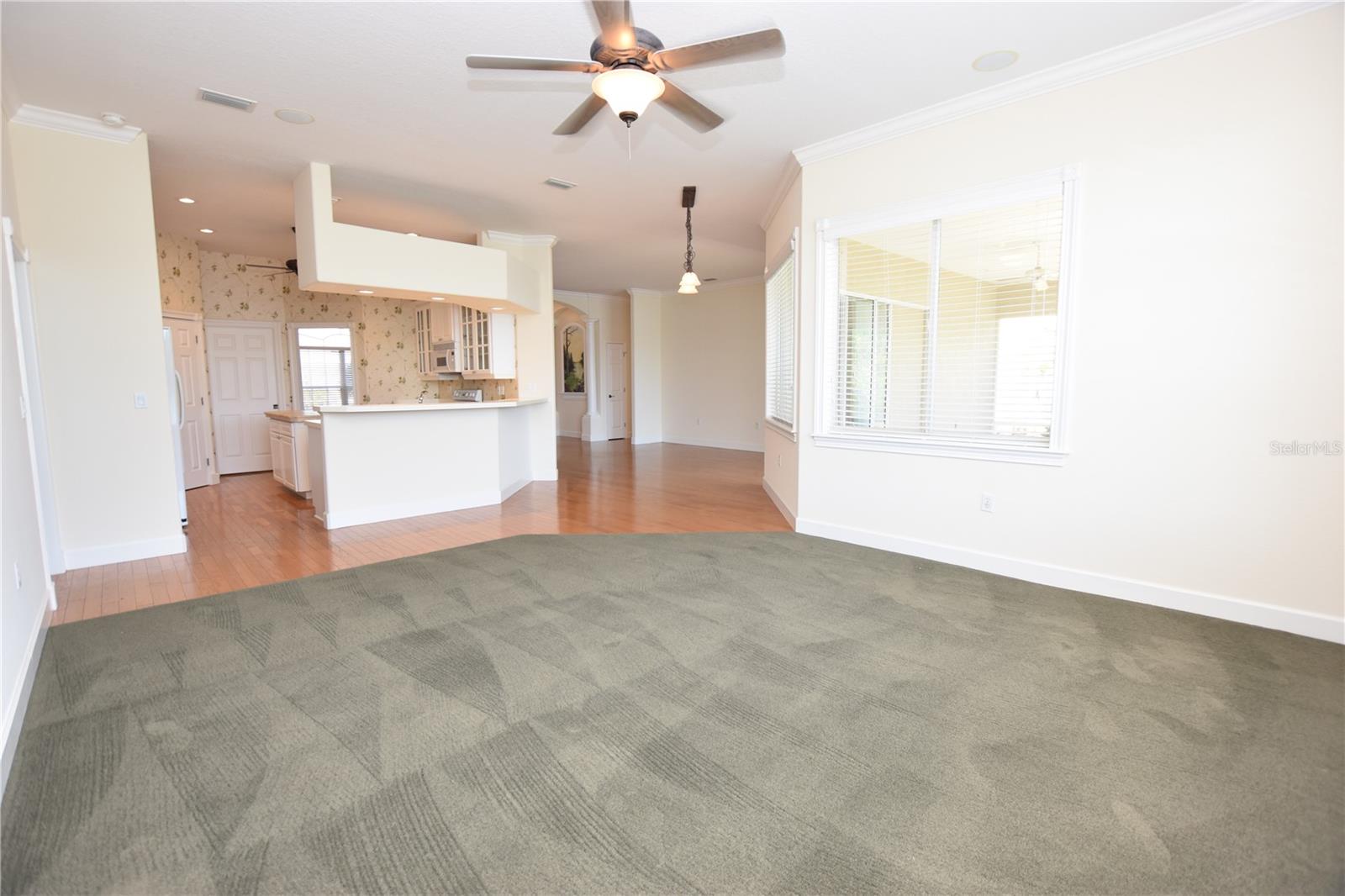 FAIRWAY OAKS FIRST ADD - Residential Lease