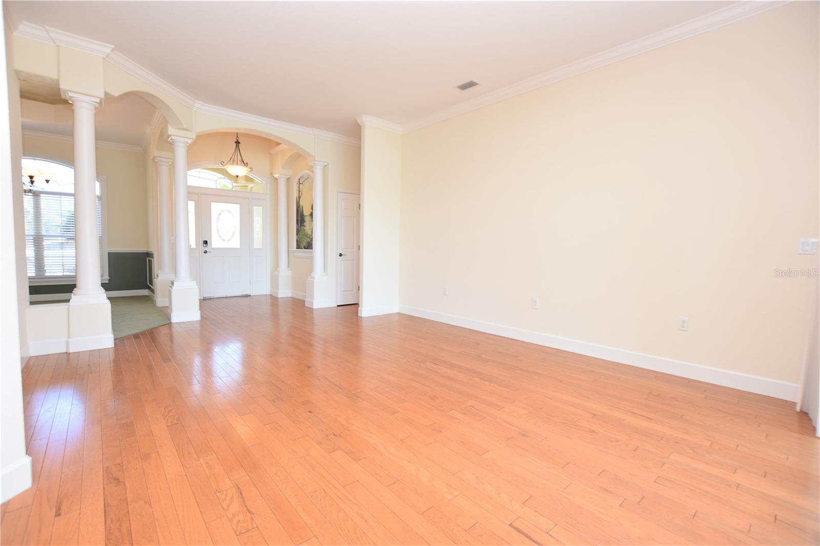 FAIRWAY OAKS FIRST ADD - Residential Lease