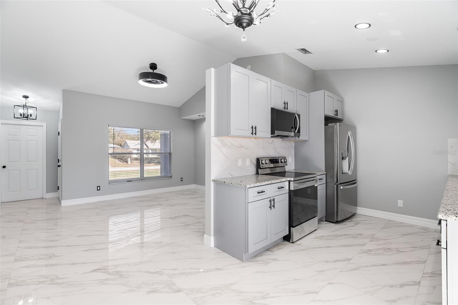 REAGANS RUN - Residential