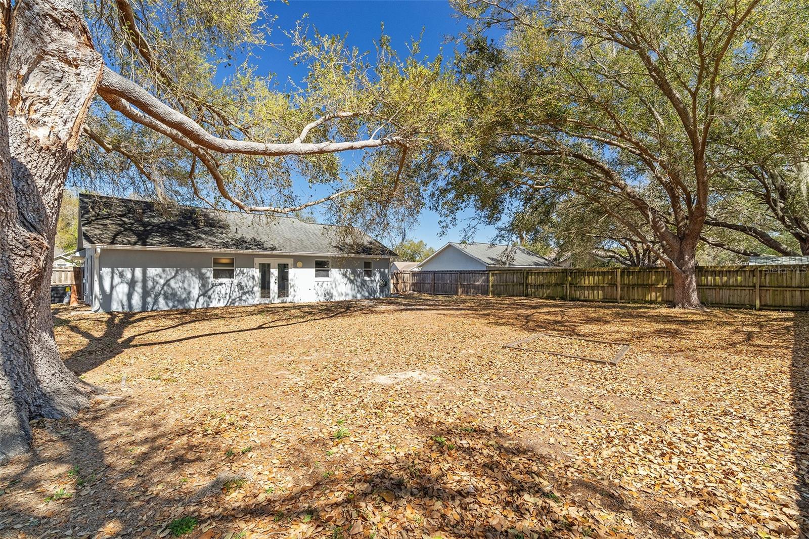 REAGANS RUN - Residential