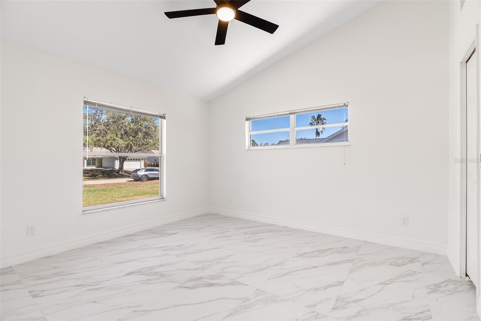 REAGANS RUN - Residential