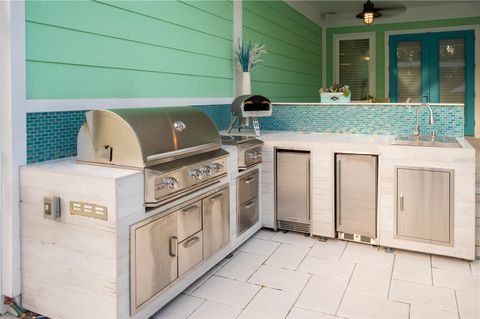 Tiny photo for 1202 Fiesta Key Circle, Lady Lake, FL 32159 (MLS # A4661515)