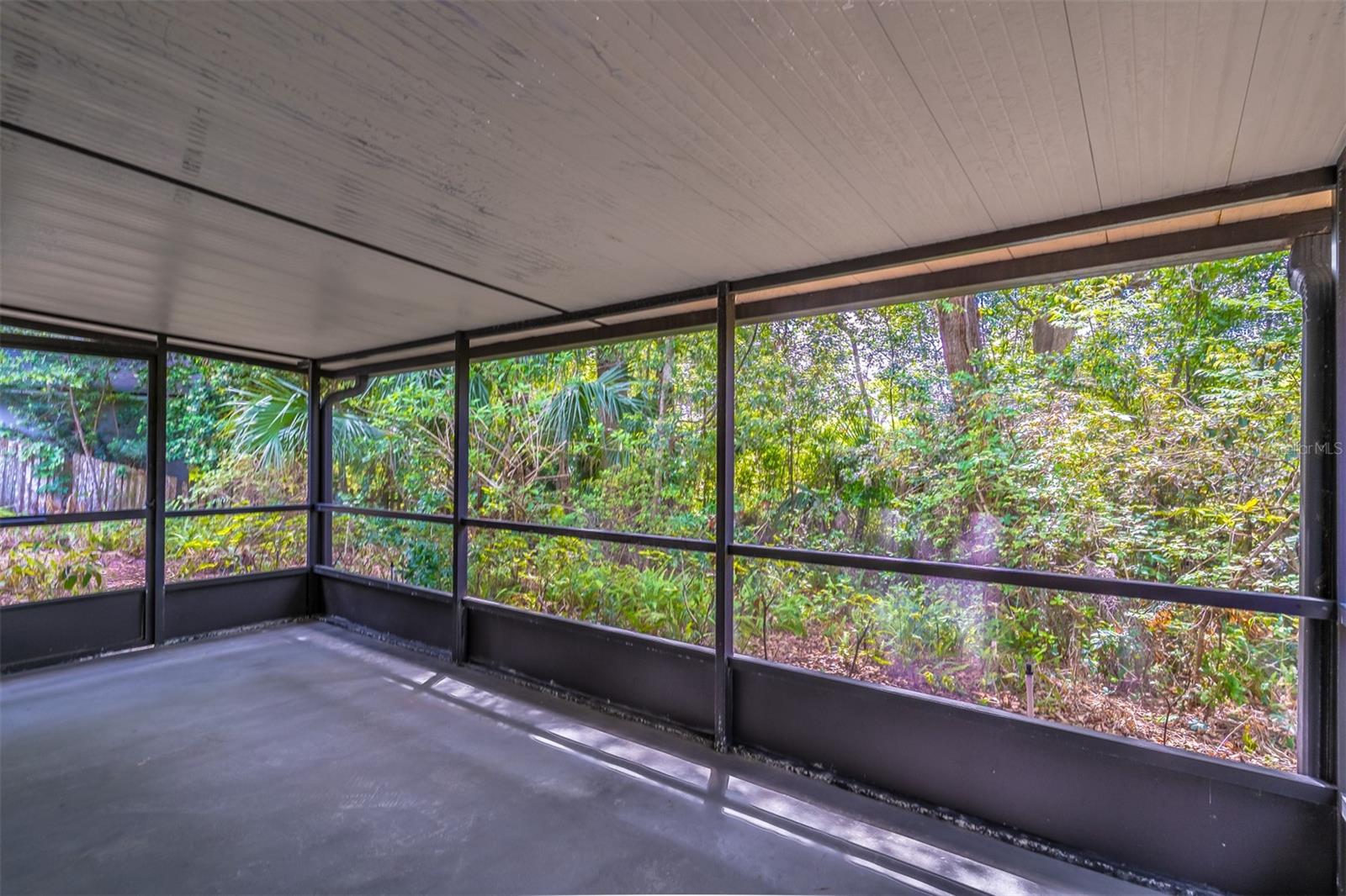 COUNTRY CREEK SOUTHRIDGE AT - Residential