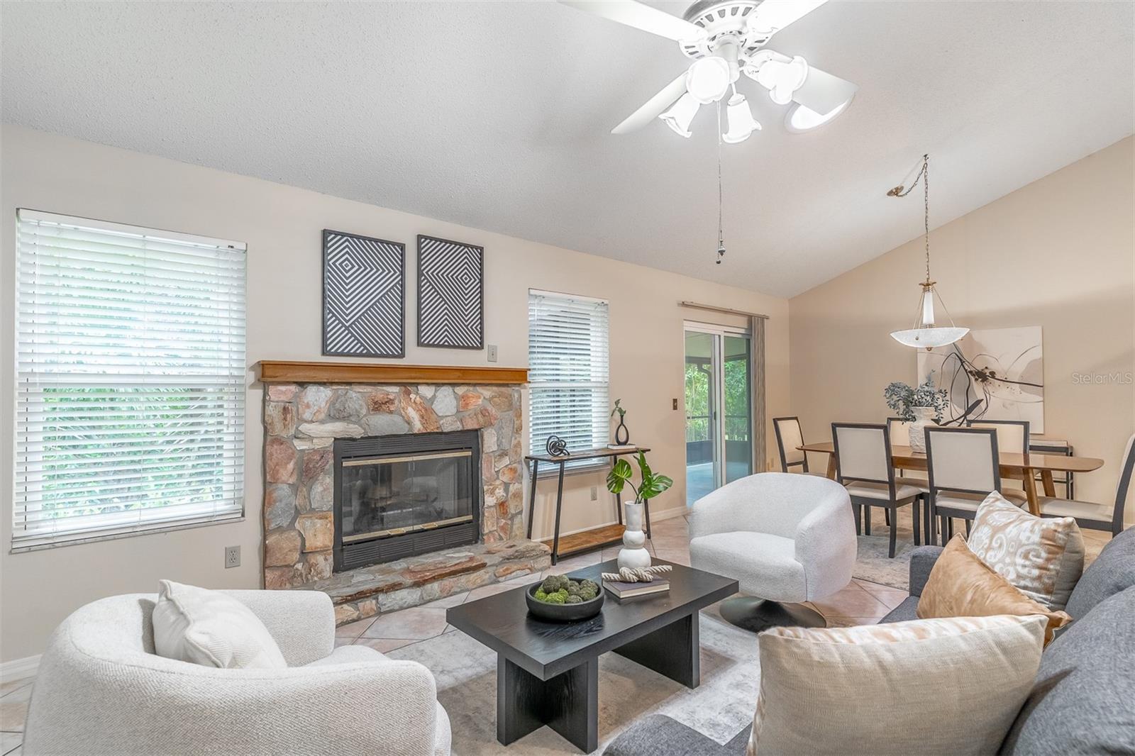 COUNTRY CREEK SOUTHRIDGE AT - Residential