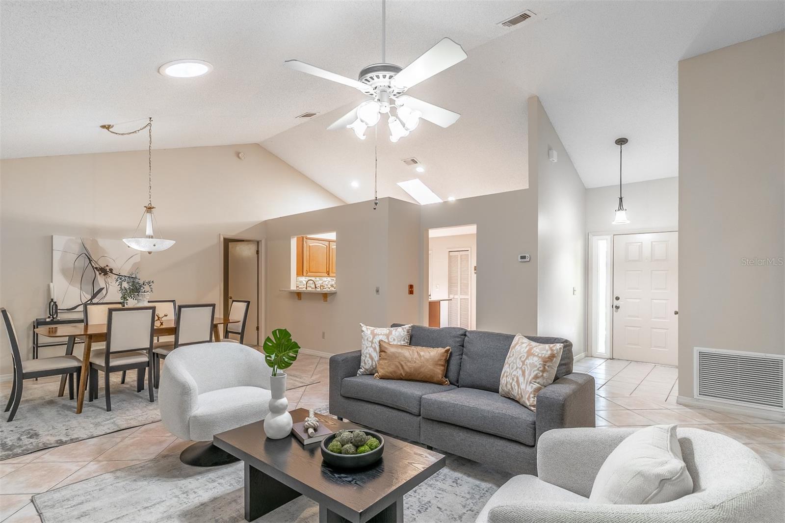 COUNTRY CREEK SOUTHRIDGE AT - Residential