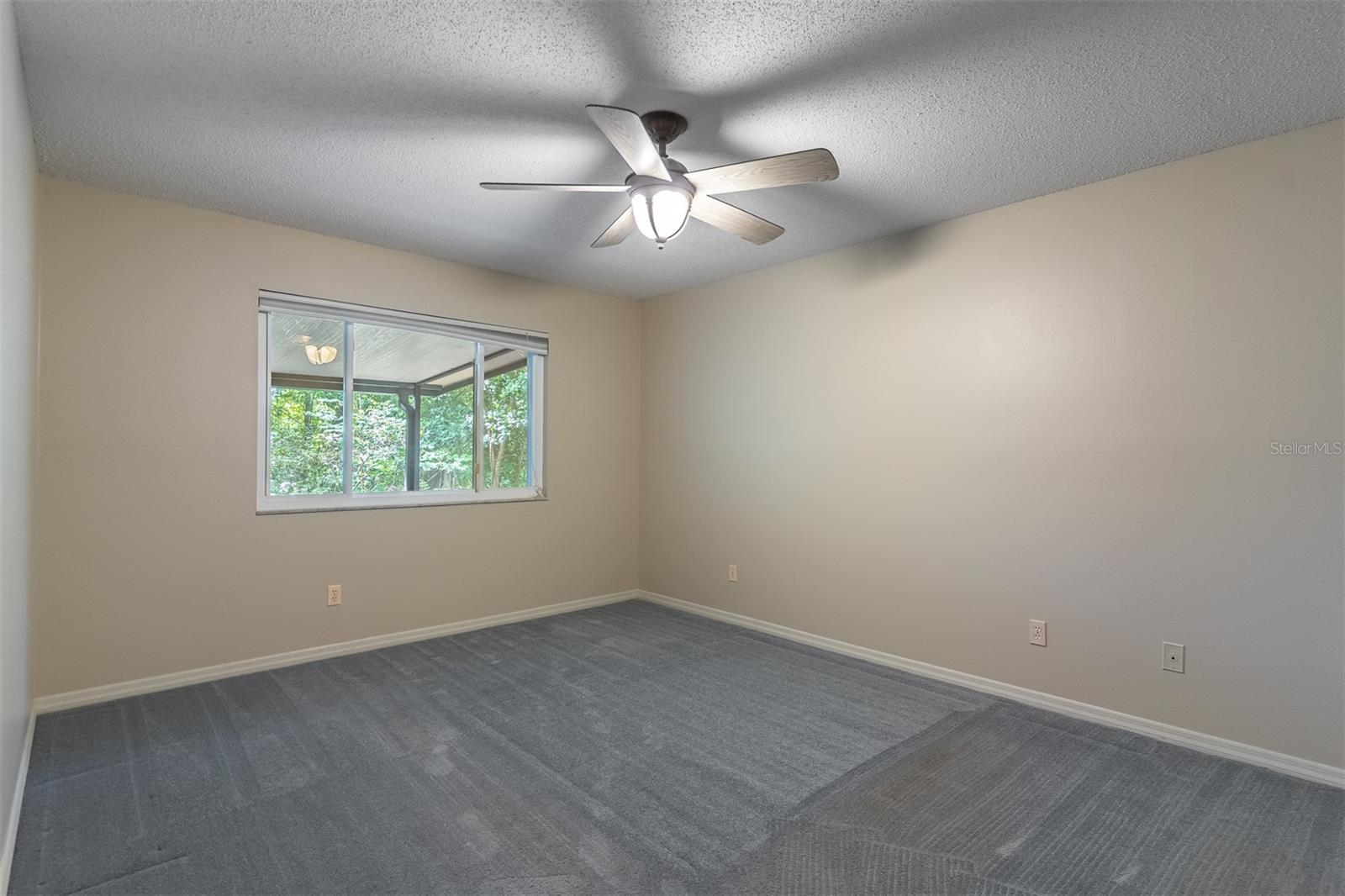 COUNTRY CREEK SOUTHRIDGE AT - Residential