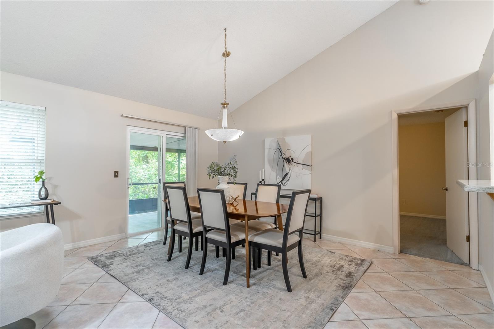 953 SOUTHRIDGE TRAIL