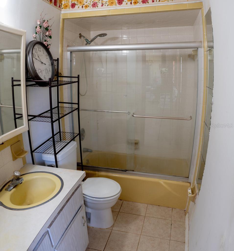 ORANGE BLOSSOM TERRACE FIRST ADD - Residential