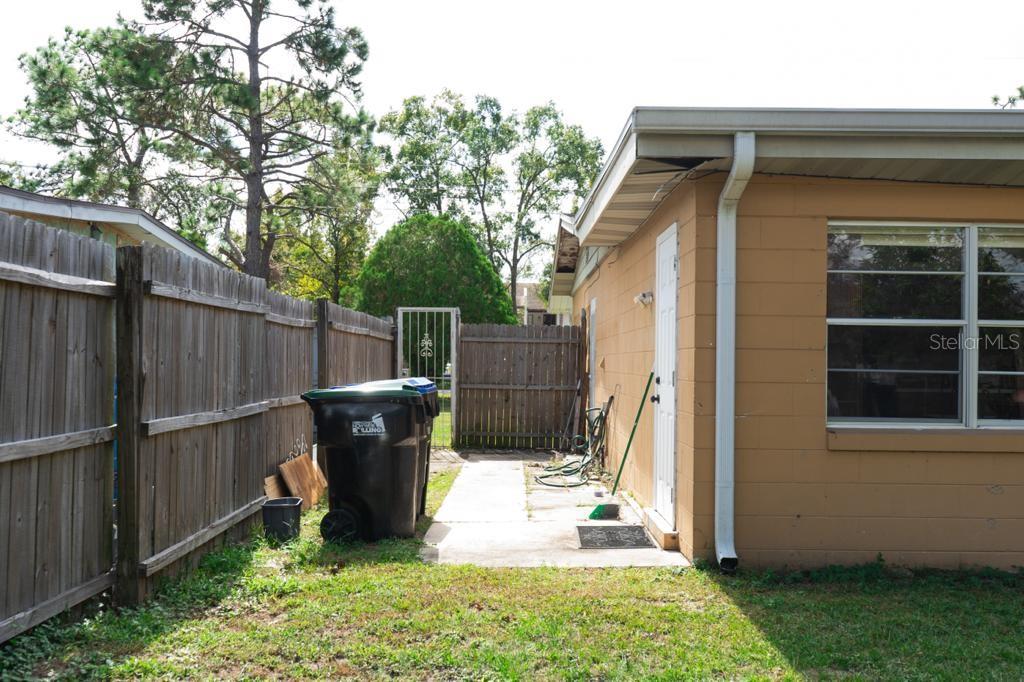 ORANGE BLOSSOM TERRACE FIRST ADD - Residential