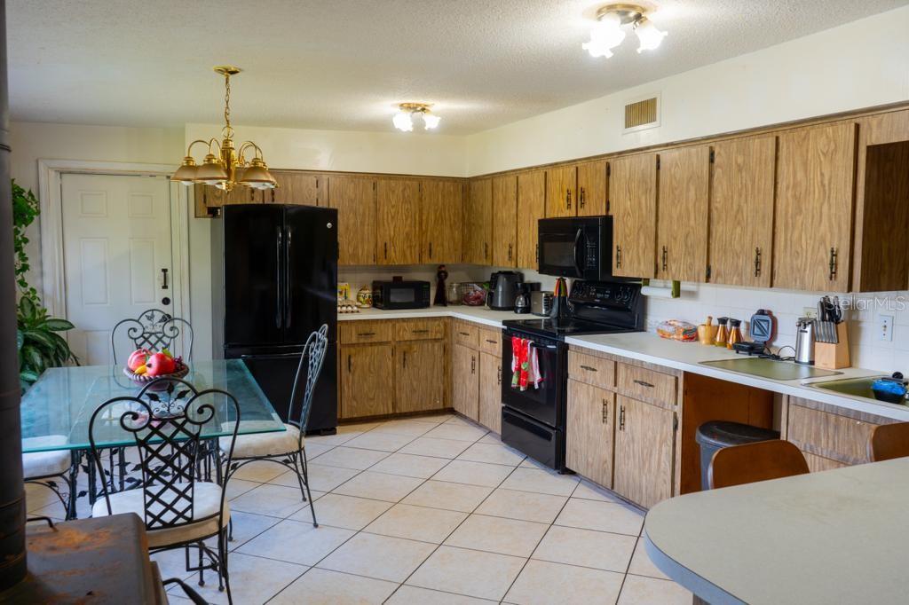 ORANGE BLOSSOM TERRACE FIRST ADD - Residential