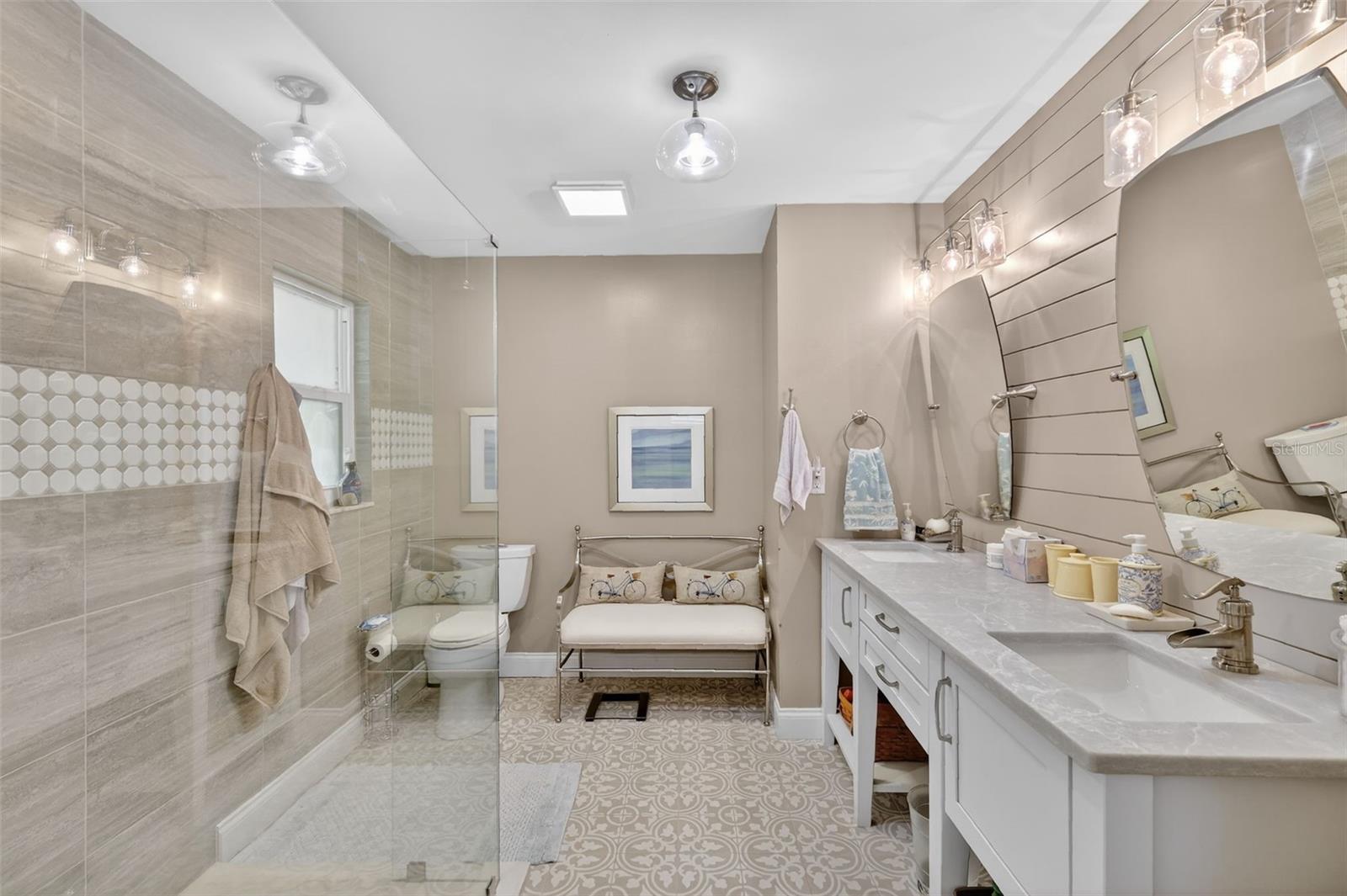 DORA PARK ESTATES - Residential