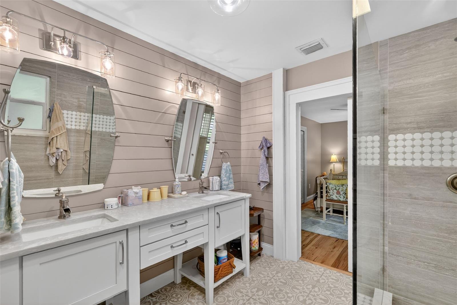 DORA PARK ESTATES - Residential