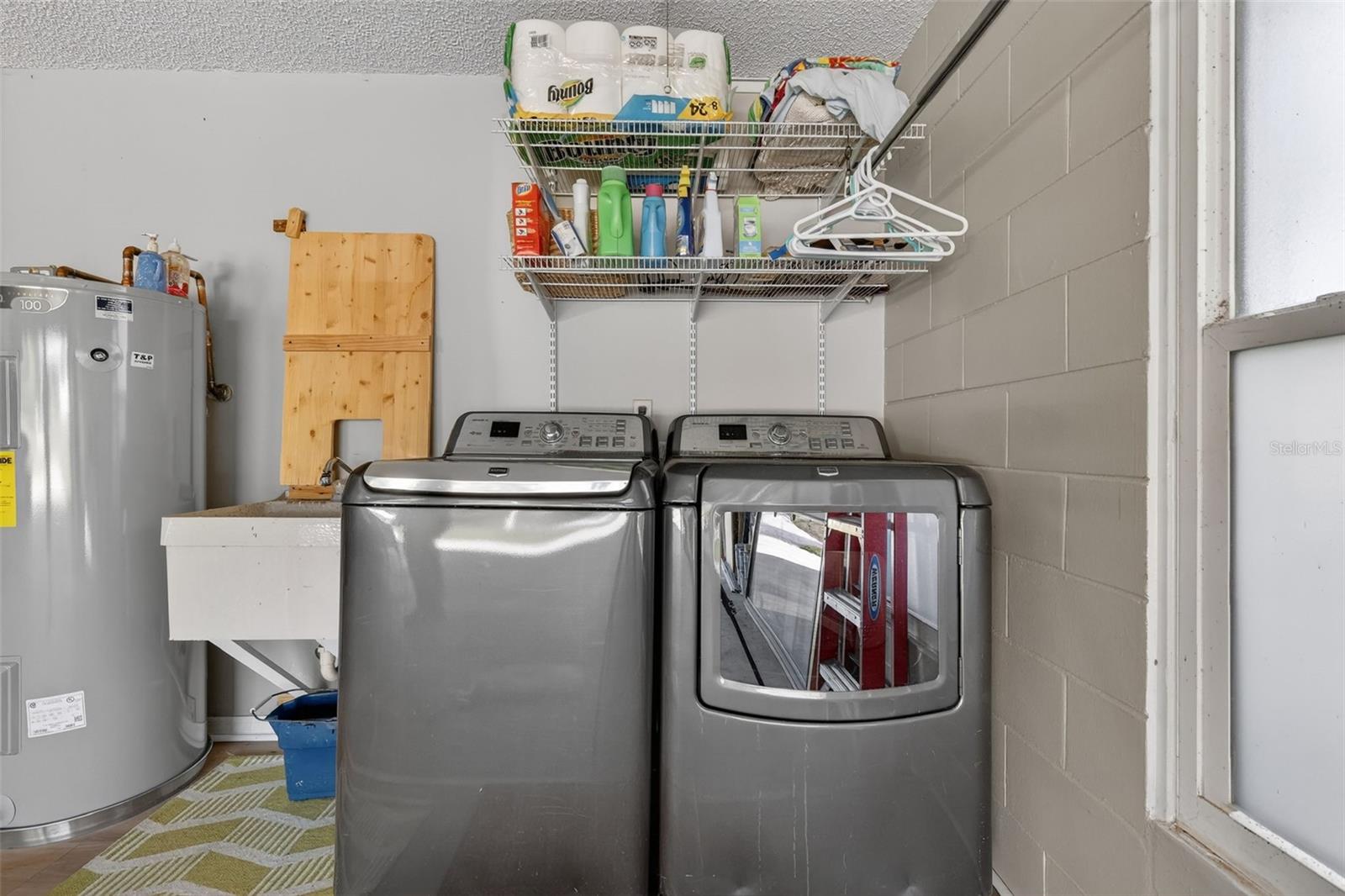 DORA PARK ESTATES - Residential