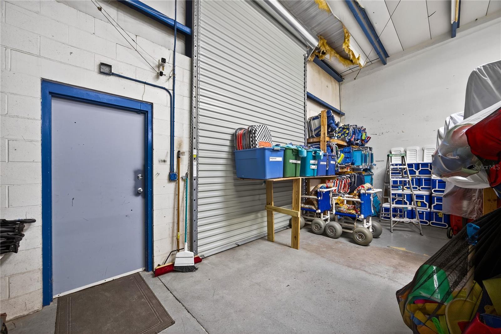 DAY TERMINALS - Business Opportunity