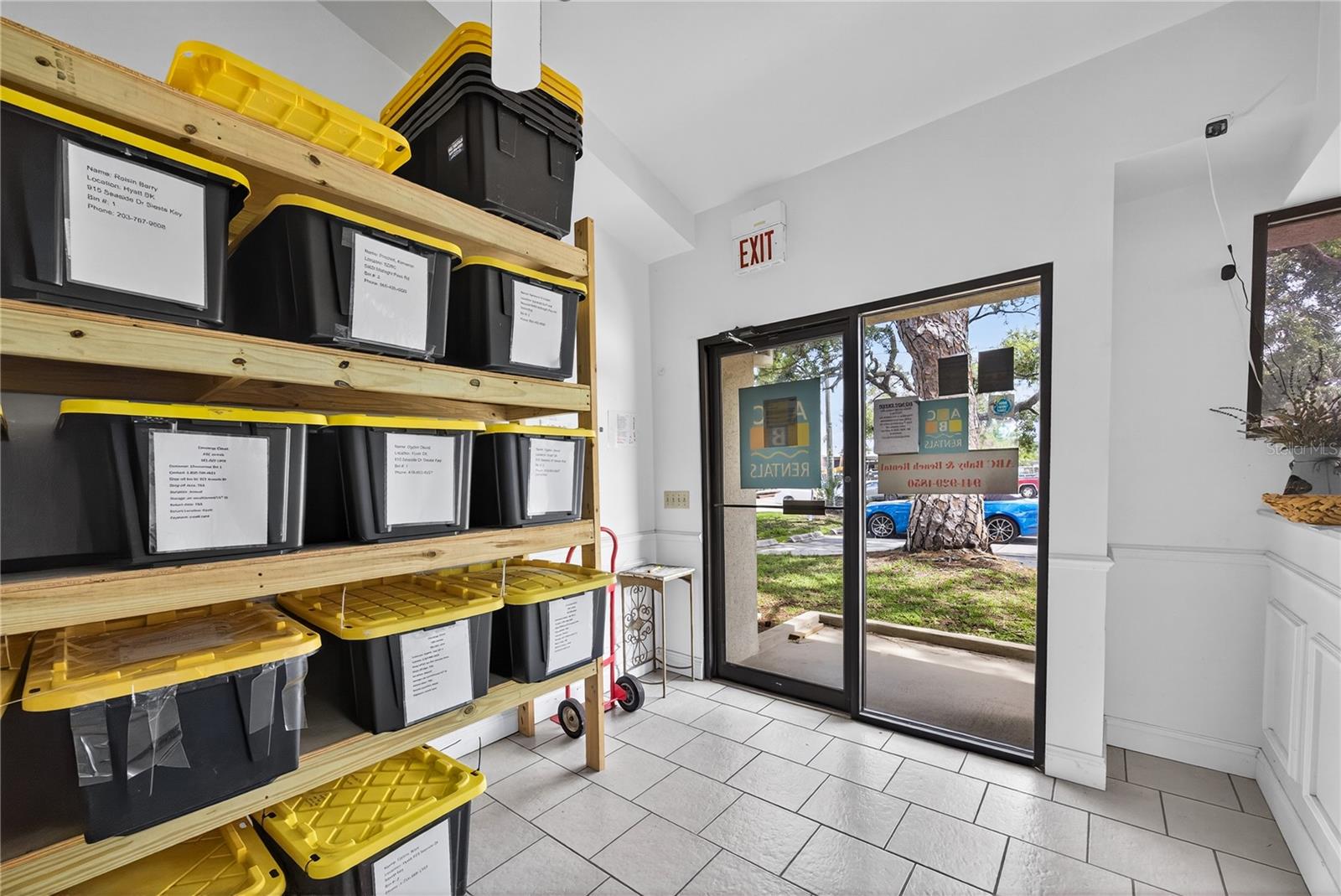 DAY TERMINALS - Business Opportunity