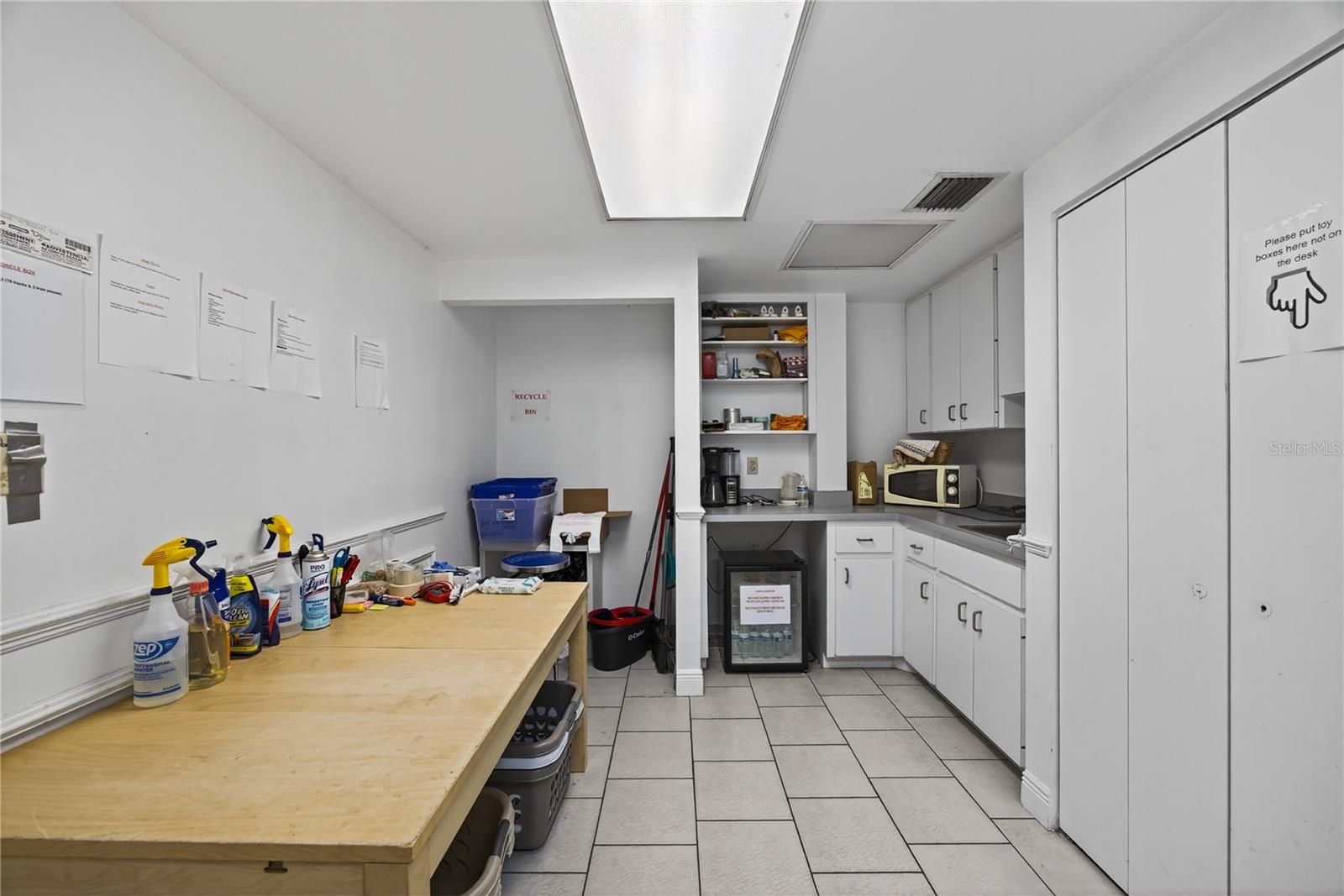 DAY TERMINALS - Business Opportunity