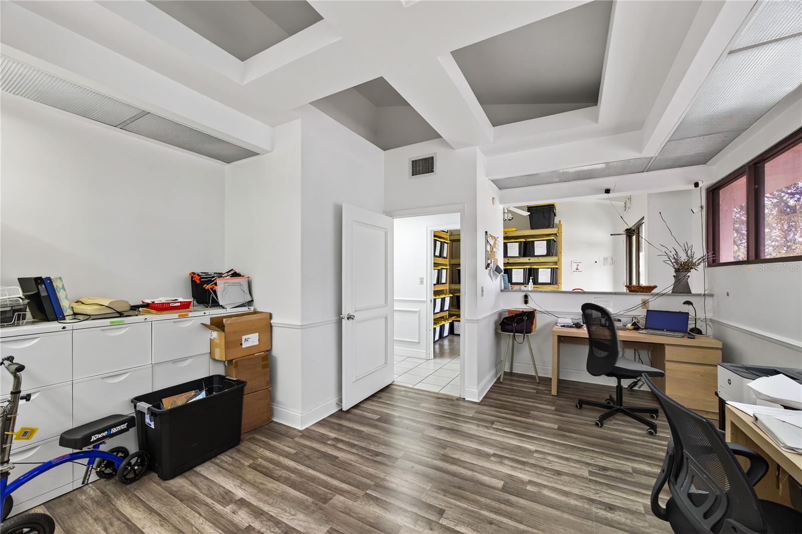 DAY TERMINALS - Business Opportunity