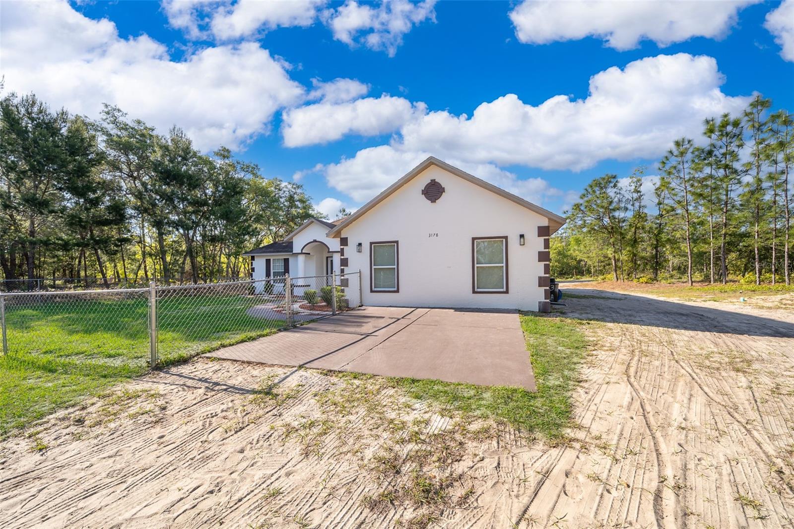 3178 W DELTONA BLVD BOULEVARD