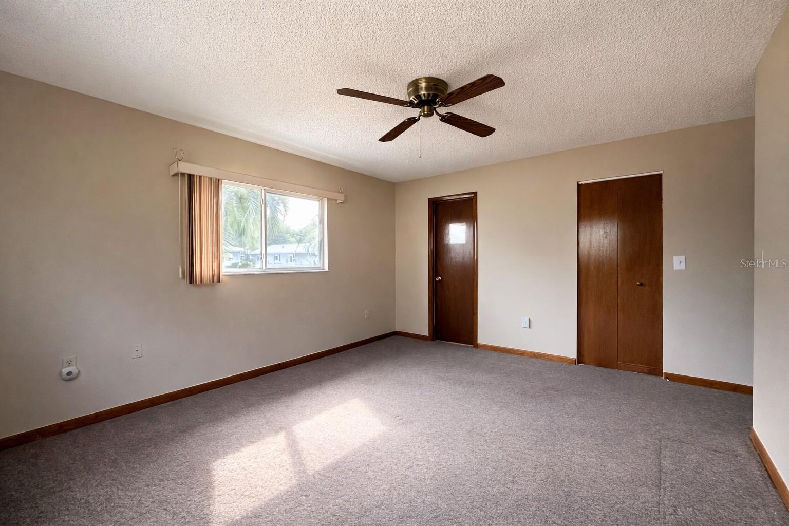 PALM CAY - Residential