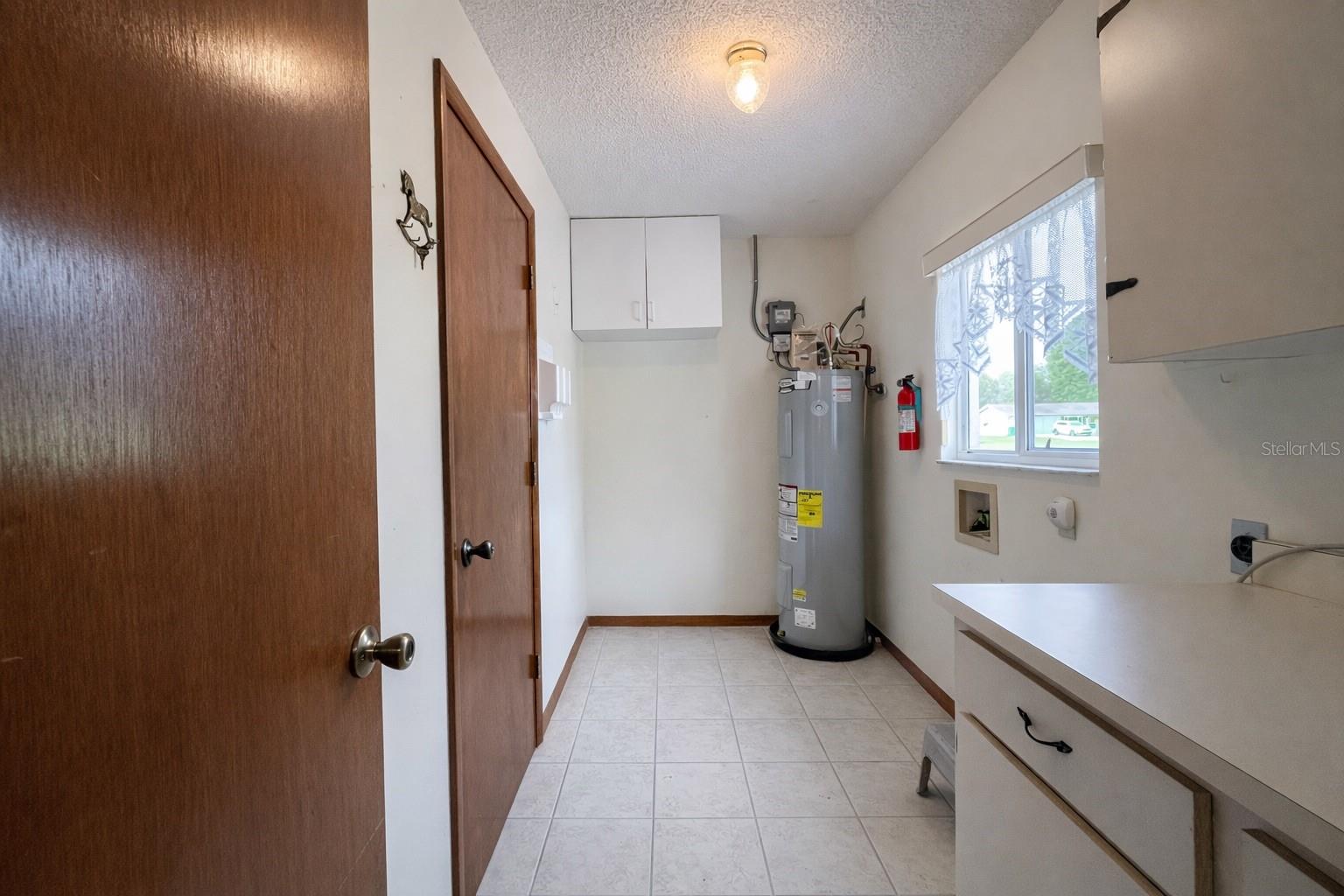 PALM CAY - Residential