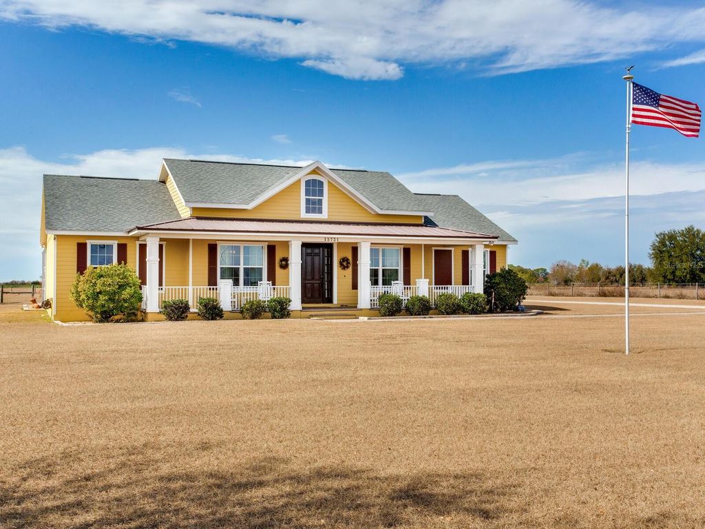 Photo of 15721 Colding Loop, Wimauma, FL 33598 (MLS # TB8477053)