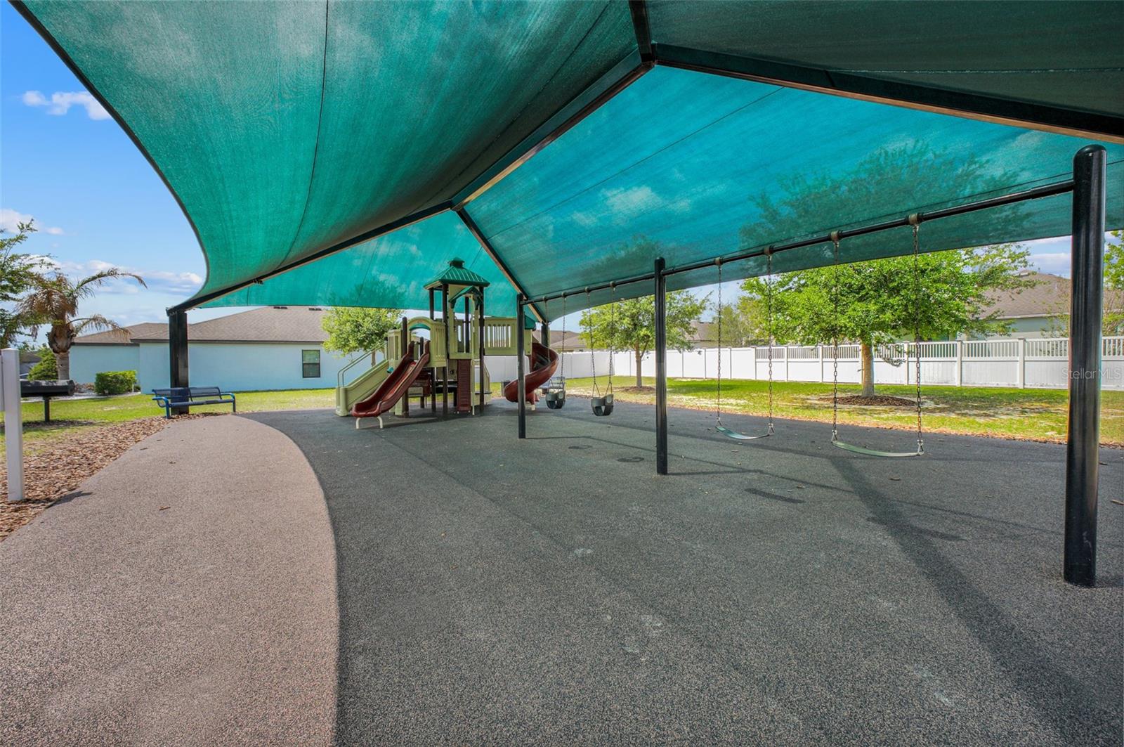 CRESTRIDGE AT ESTATES - Residential