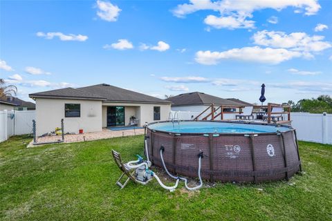 Tiny photo for 910 Aspen View Circle, Groveland, FL 34736 (MLS # O6395279)