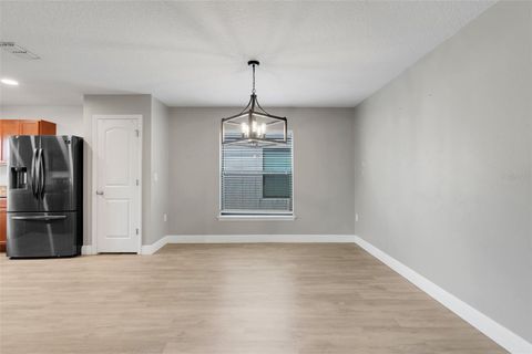 Tiny photo for 910 Aspen View Circle, Groveland, FL 34736 (MLS # O6395279)