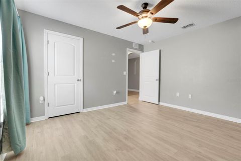 Tiny photo for 910 Aspen View Circle, Groveland, FL 34736 (MLS # O6395279)