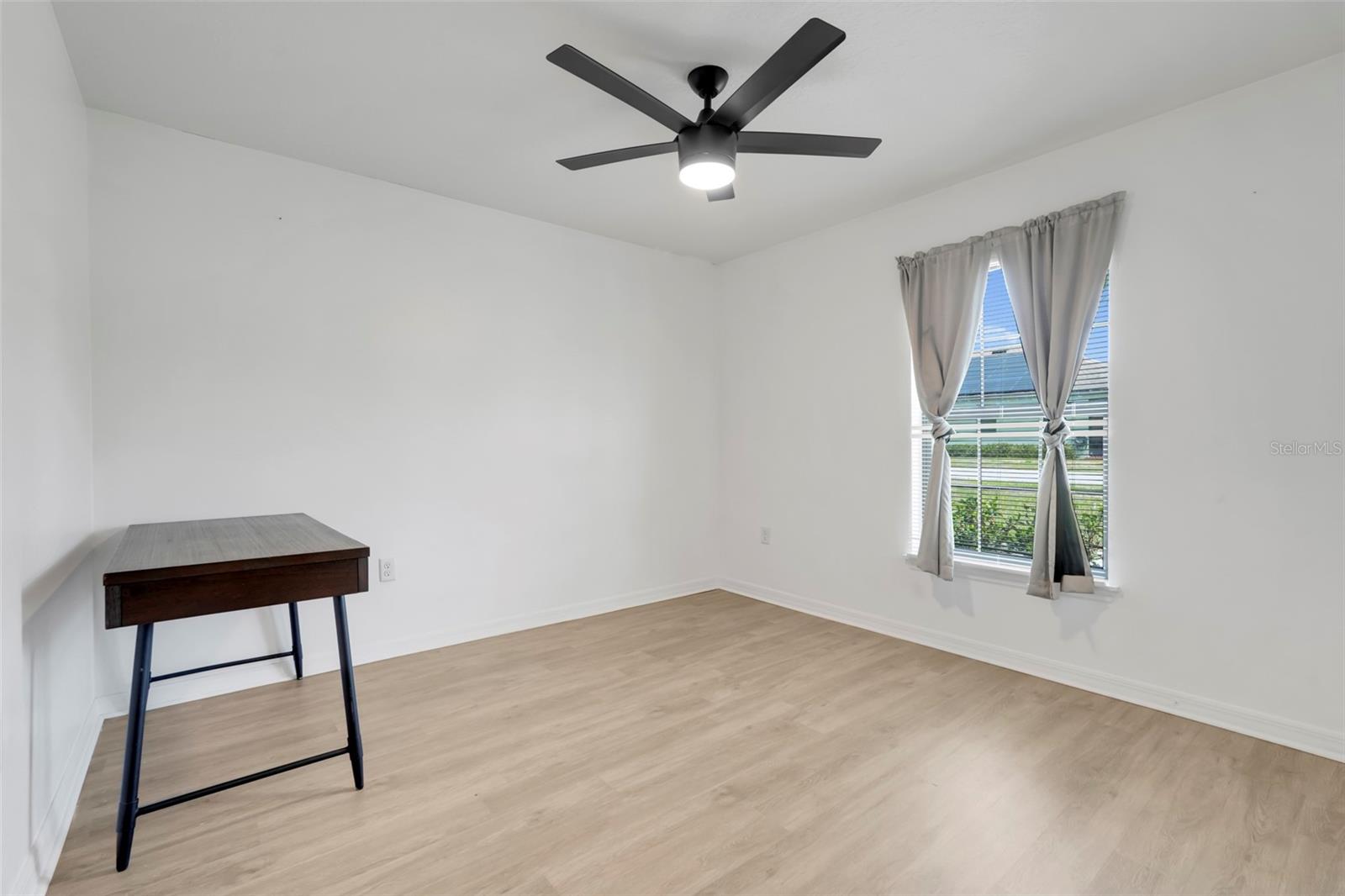 CRESTRIDGE AT ESTATES - Residential