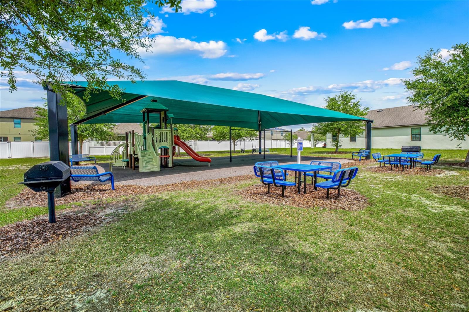 CRESTRIDGE AT ESTATES - Residential