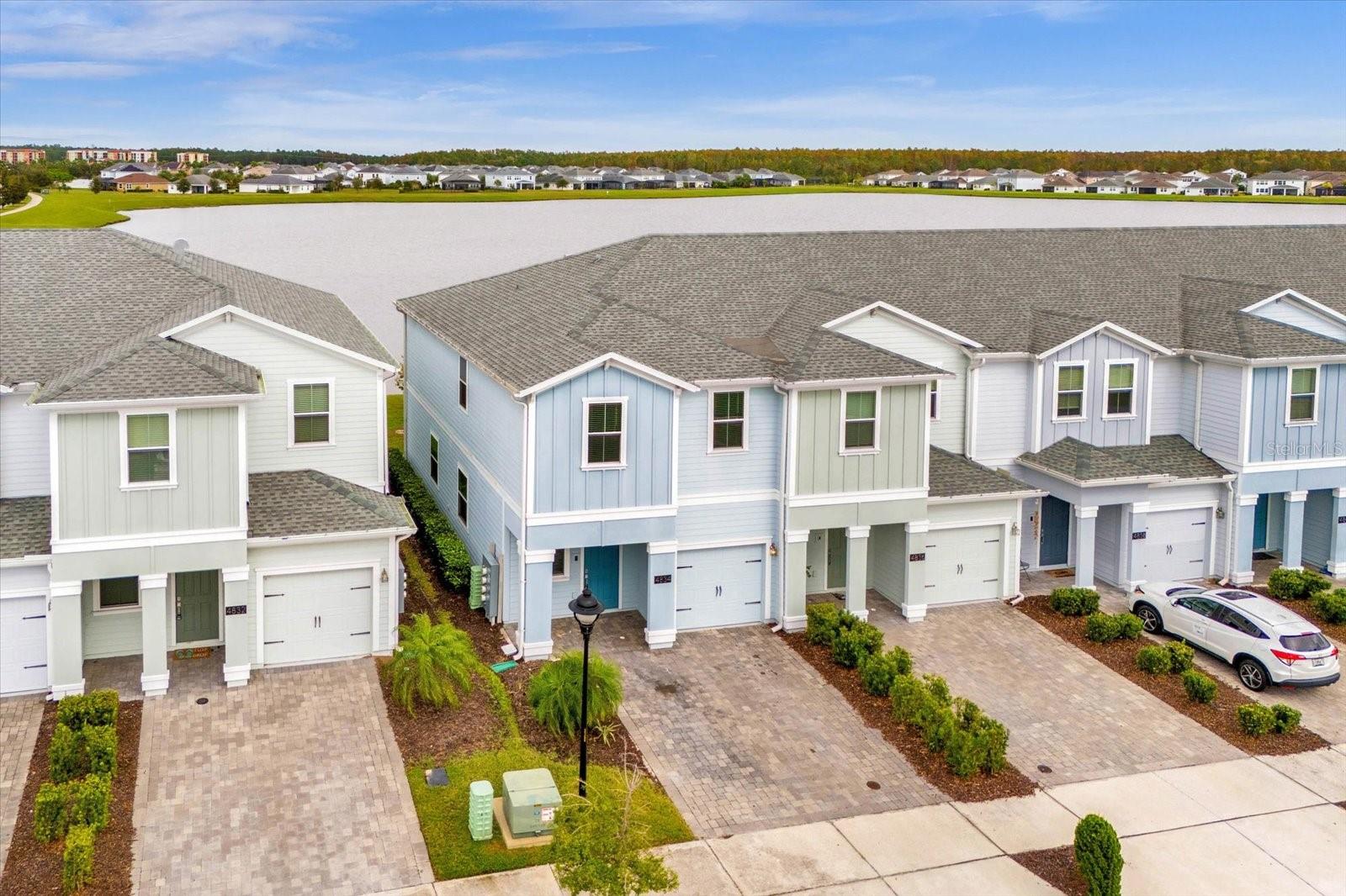 STOREY LAKE - Residential Lease