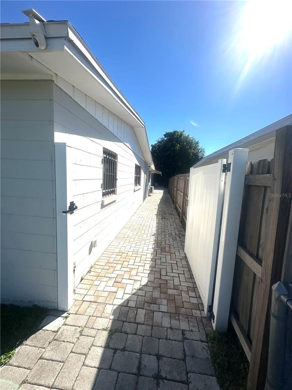 Photo of 821 Thalia Drive, Orlando, FL 32807 (MLS # O6391627)