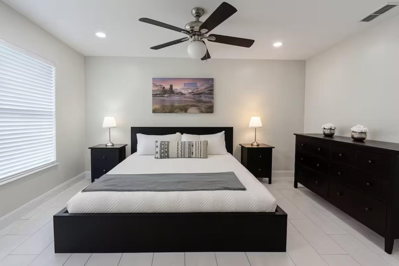 INDIAN WELLS UNIT 5 - Residential